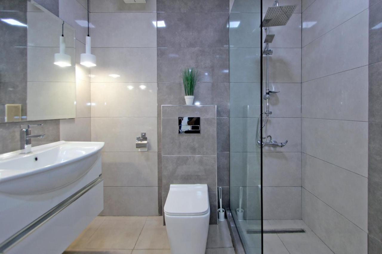 Appartment Lux, 2 Bedroom Yerevan Exterior foto